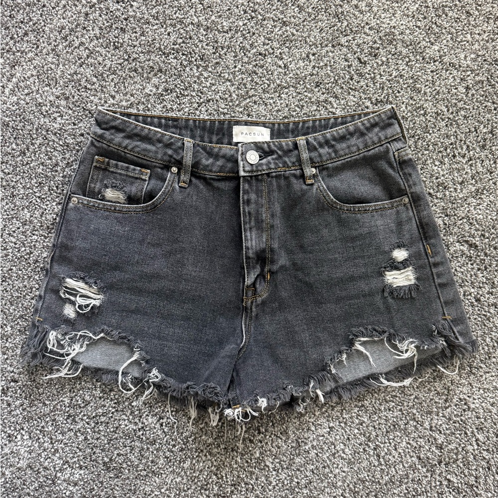 PacSun Black Distressed Frayed-Hem Denim Shorts